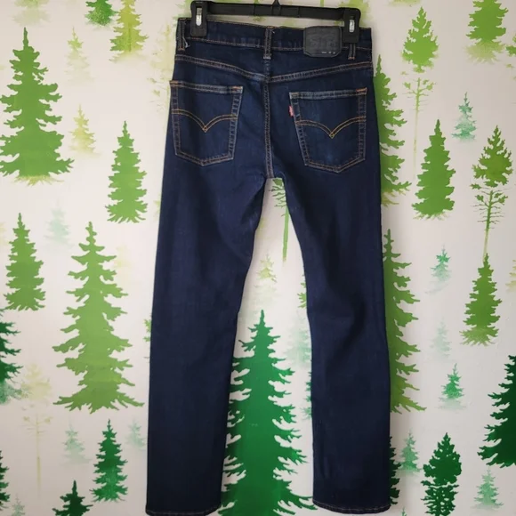 Levi's 511 Performance Slim Fit Jeans. - Picture 2 of 9